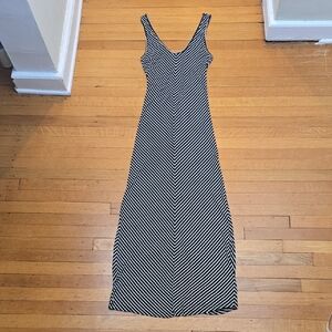 J.O.E. & CO., Chevron Striped Column Maxi Dress, Black & White, EUC, Women's S